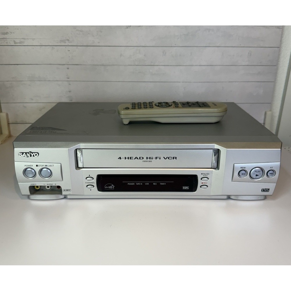 Sanyo VWM-800 4 Head Hi-Fi VHS VCR Player Recorder w/ Remote